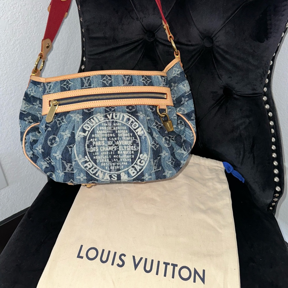LOUIS VUITTON Limited Edition Blue Denim Monogram Porte Epaule Raye MM Bag